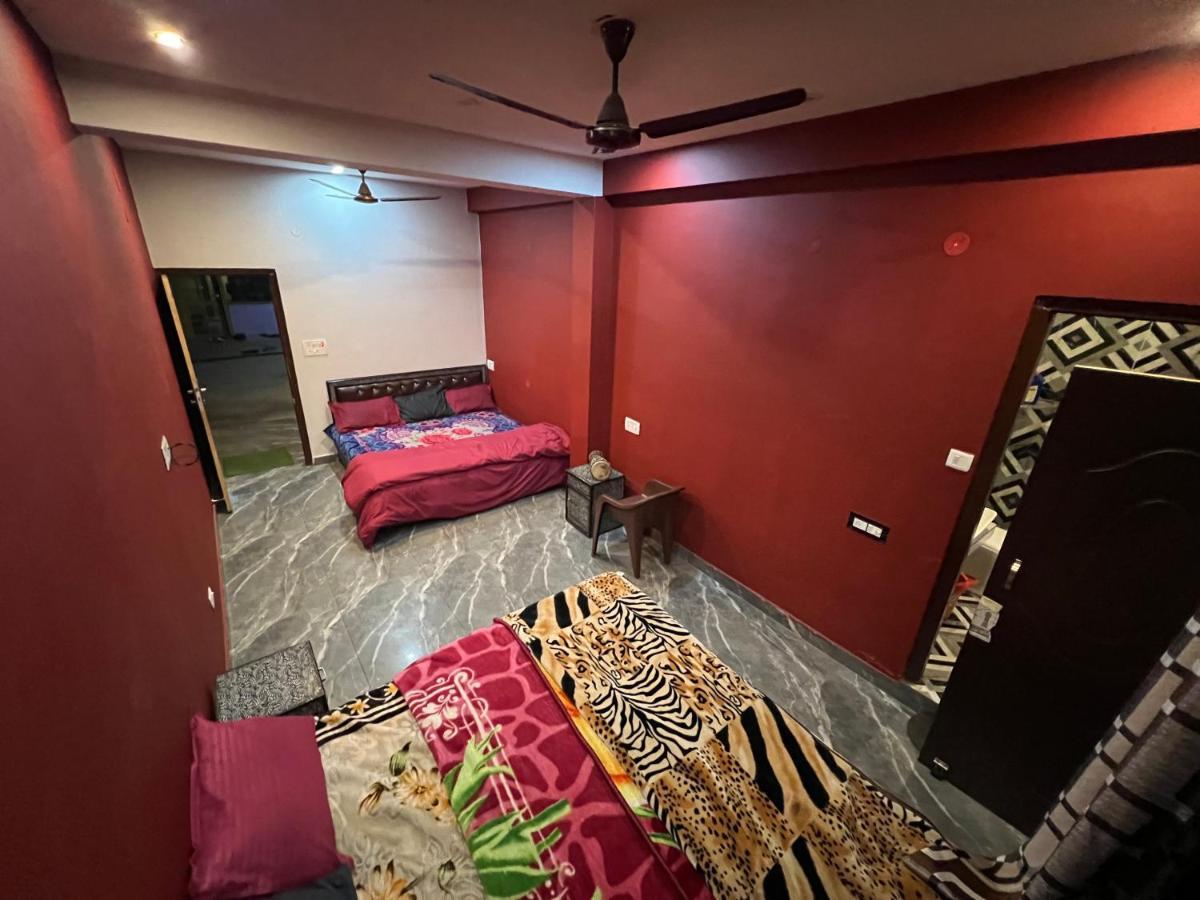 Shanti Cafe & Hostels Kasol Exterior foto